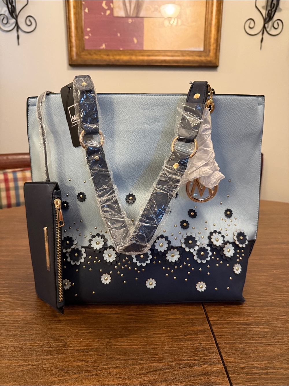 Women’s Two-Tone Light Blue and Navy Floral Tote with Wristlet